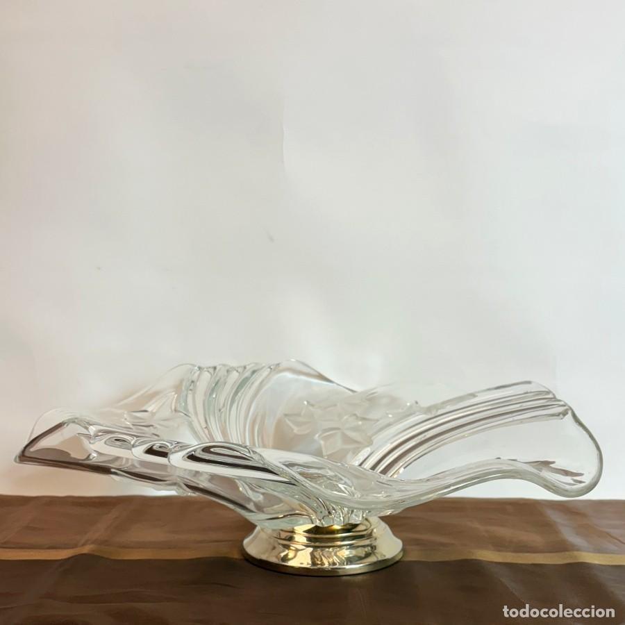Antig&uuml;edades: Centro mesa de Cristal - Foto 6