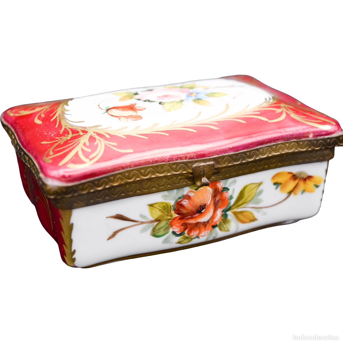 Antig&uuml;edades: Caja de porcelana - Joyero - Foto 1
