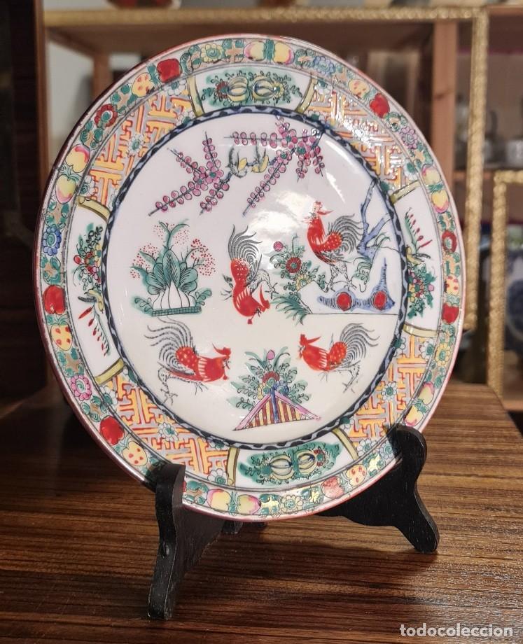 Antig&uuml;edades: Plato Macao patr&oacute;n Gallos - Foto 2