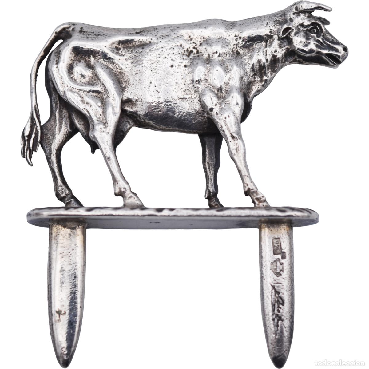 Antig&uuml;edades: Marcador de queso de plata con forma de vaca - Foto 1