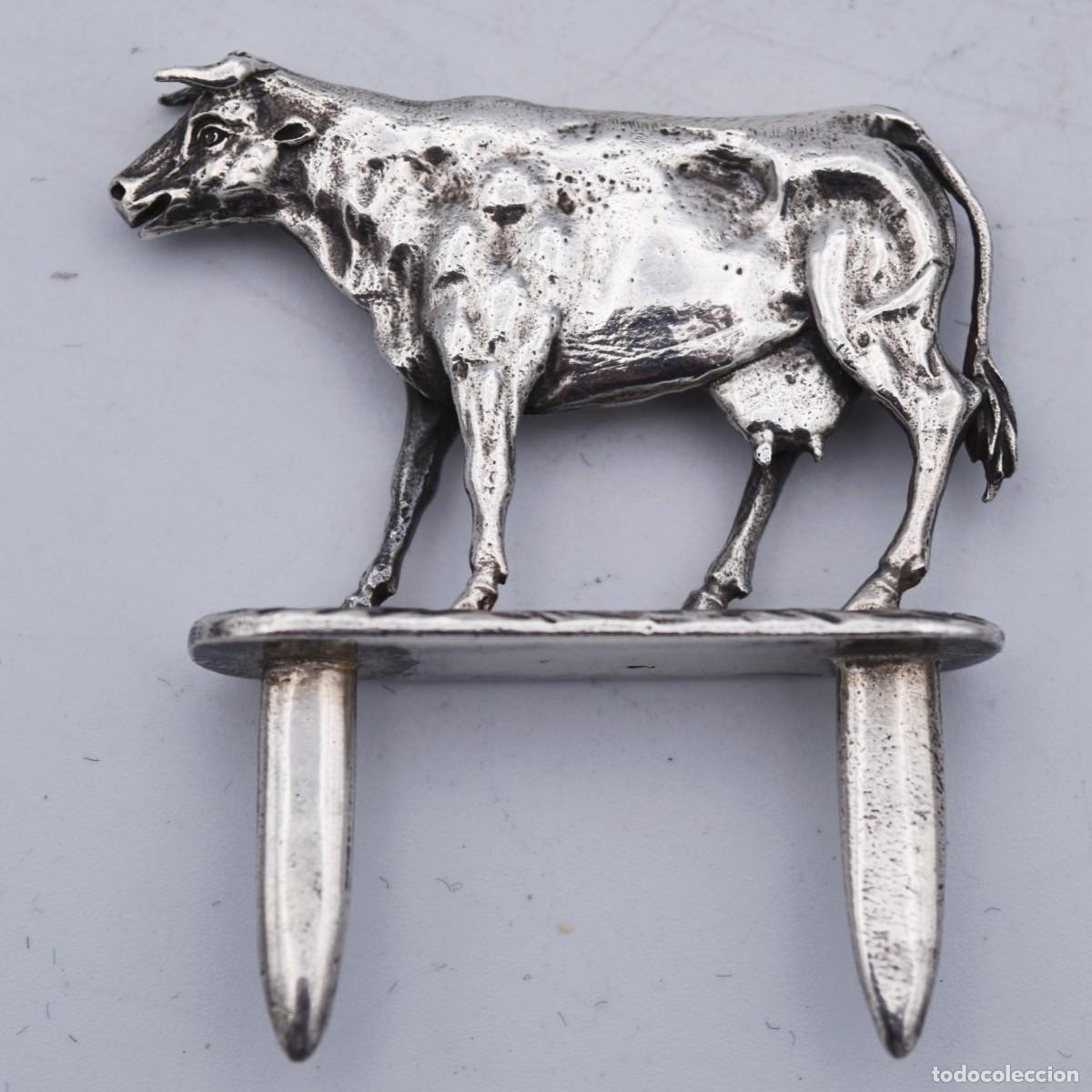 Antig&uuml;edades: Marcador de queso de plata con forma de vaca - Foto 5