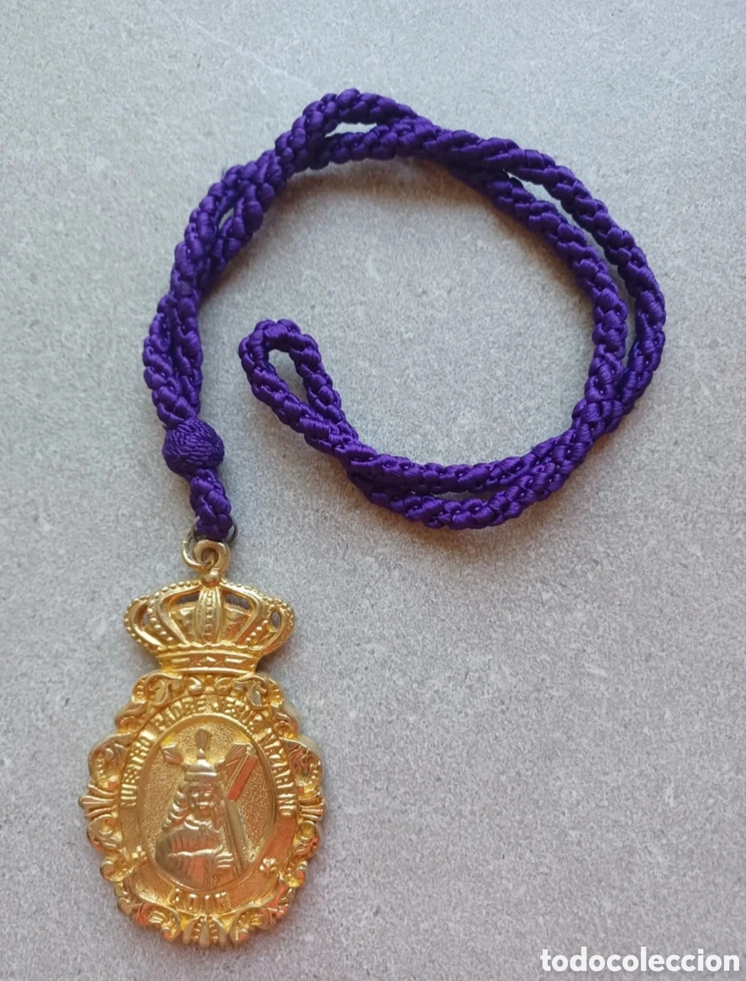 Antig&uuml;edades: Medalla Hermandad Nazareno - Foto 1