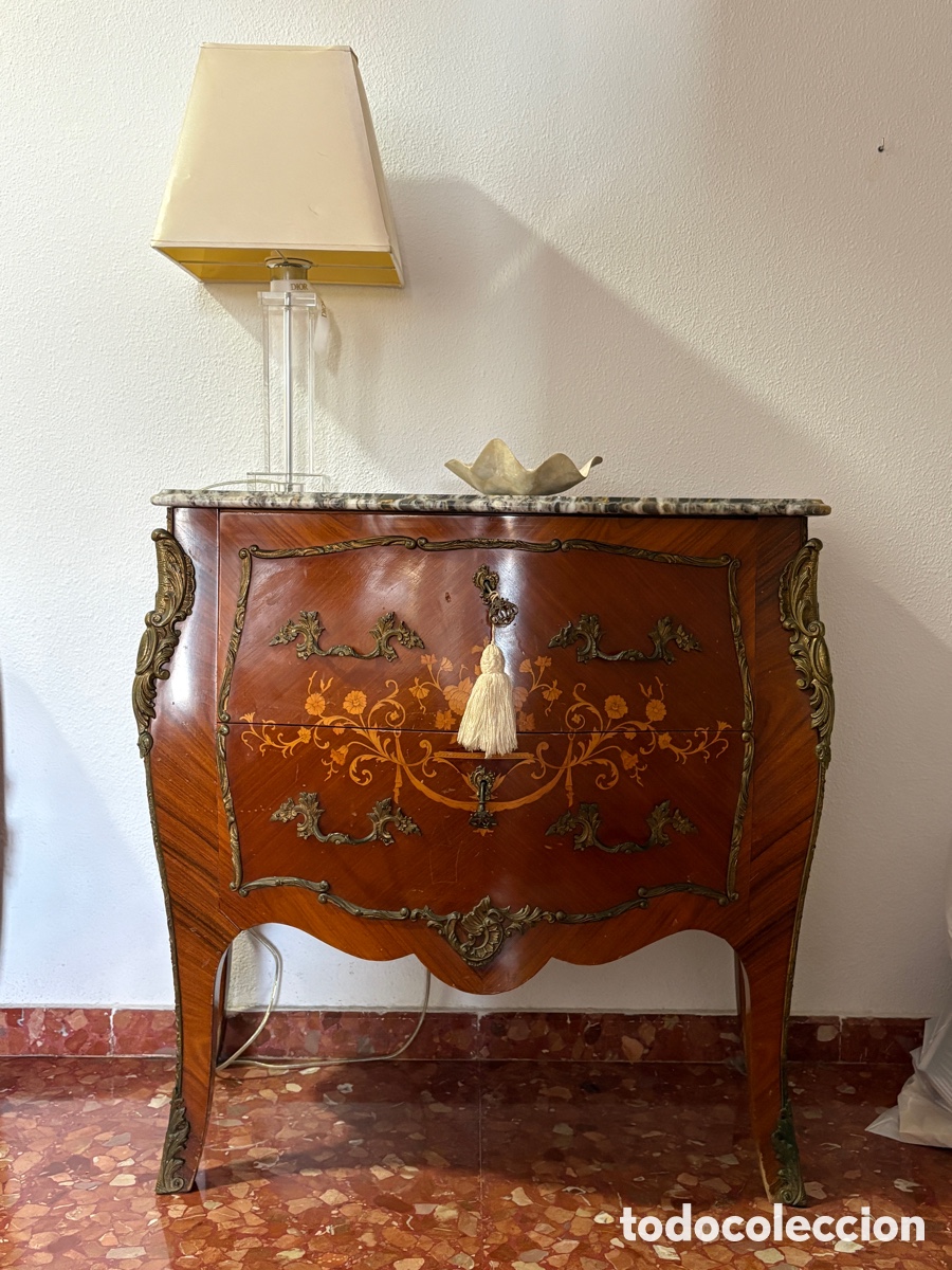 Antig&uuml;edades: Mueble panzudo Luis XV - Foto 1