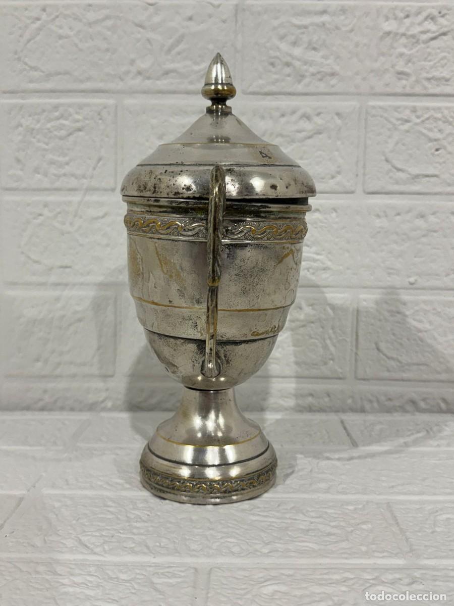 Antig&uuml;edades: Antigua copa trofeo tipo c&aacute;liz - Foto 2