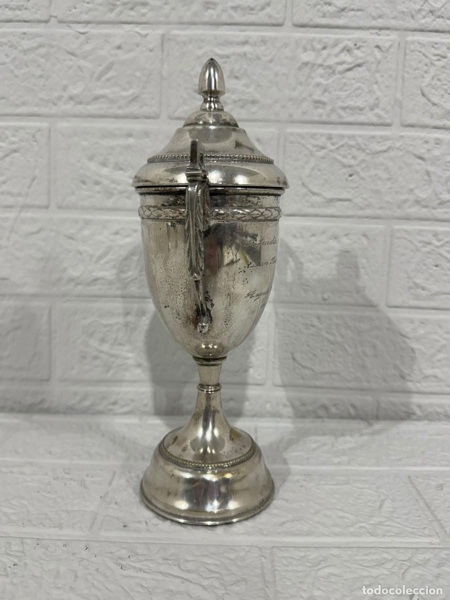Antig&uuml;edades: Antigua copa trofeo tipo c&aacute;liz - Foto 4