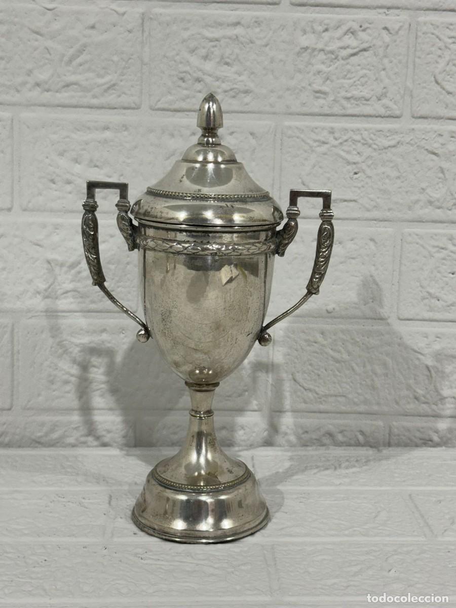 Antig&uuml;edades: Antigua copa trofeo tipo c&aacute;liz - Foto 2