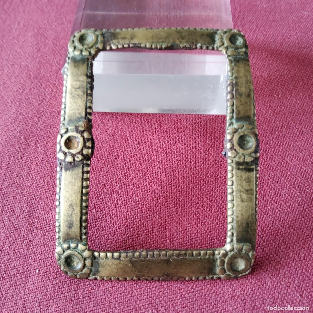Antig&uuml;edades: ANTIGUA HEBILLA MEDIEVAL DE BRONCE - Foto 1