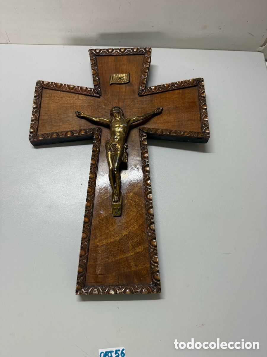 Antig&uuml;edades: Crucifijo, antiguo de madera y bronce - Foto 1