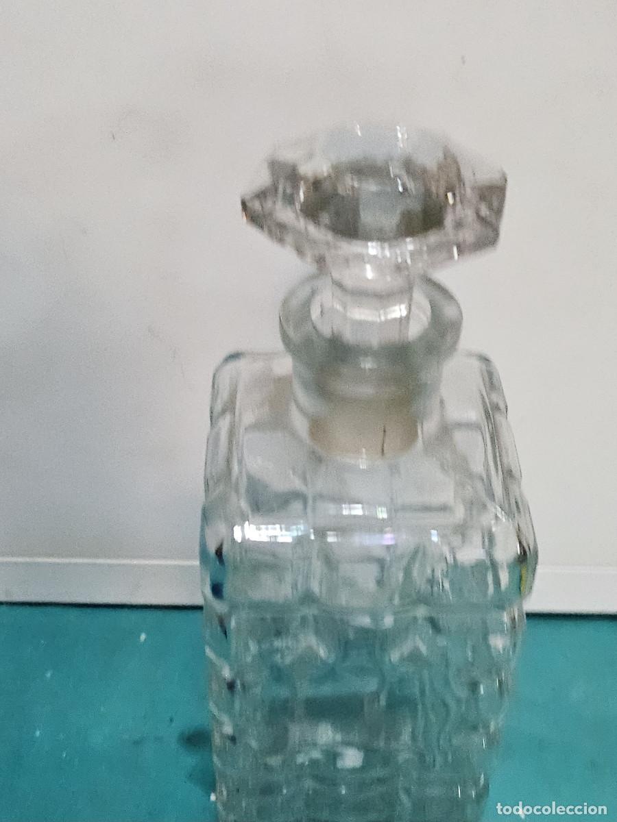 Antig&uuml;edades: botellade cristal antiguo - Foto 1