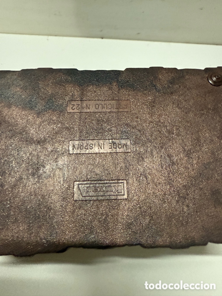Antig&uuml;edades: Caja cofre de pl&aacute;stico vintage - Foto 3