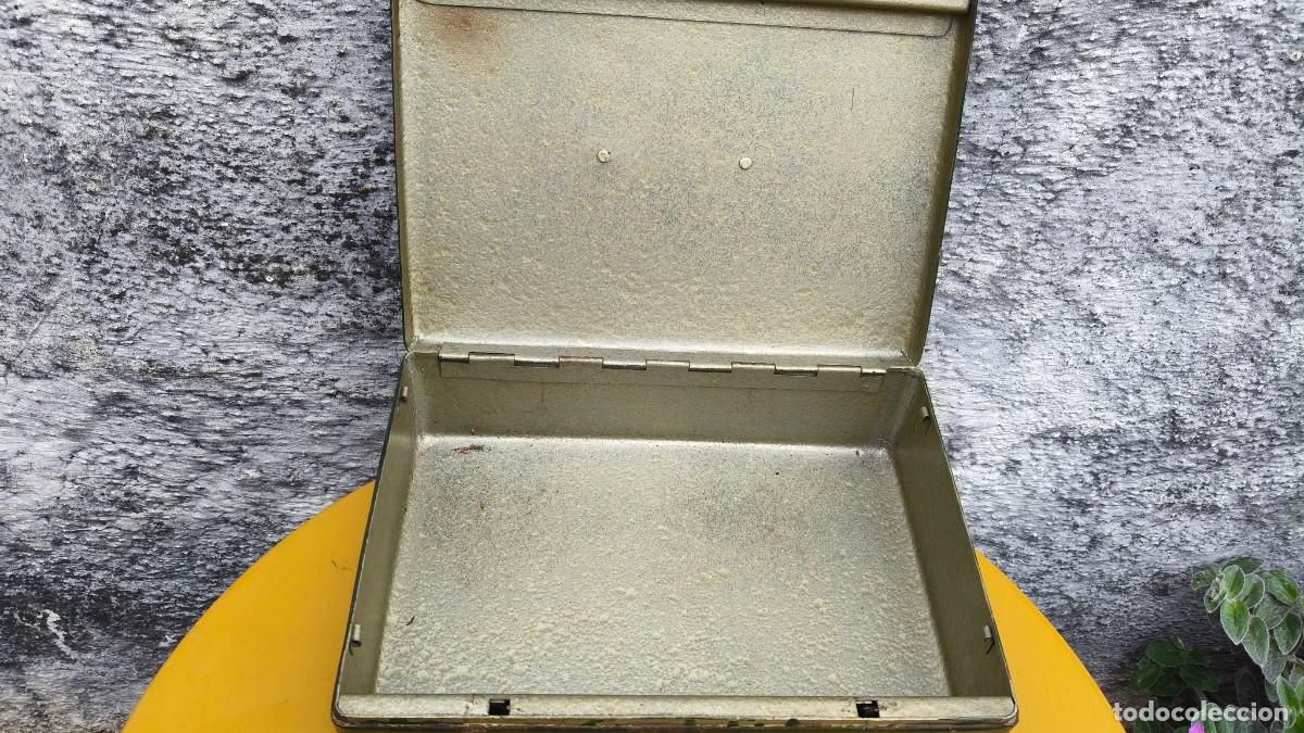 Antig&uuml;edades: Malette coffret acier 40 cm x10 x25 - Foto 1