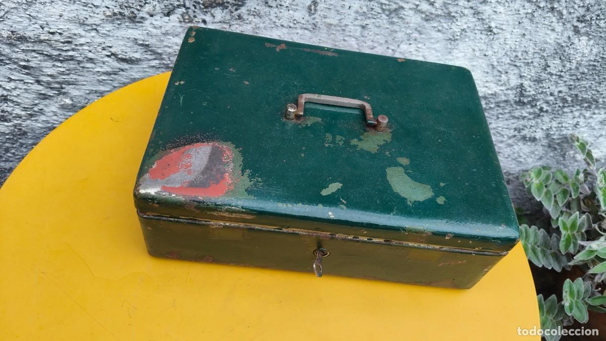 Antig&uuml;edades: Malette coffret acier 40 cm x10 x25 - Foto 5