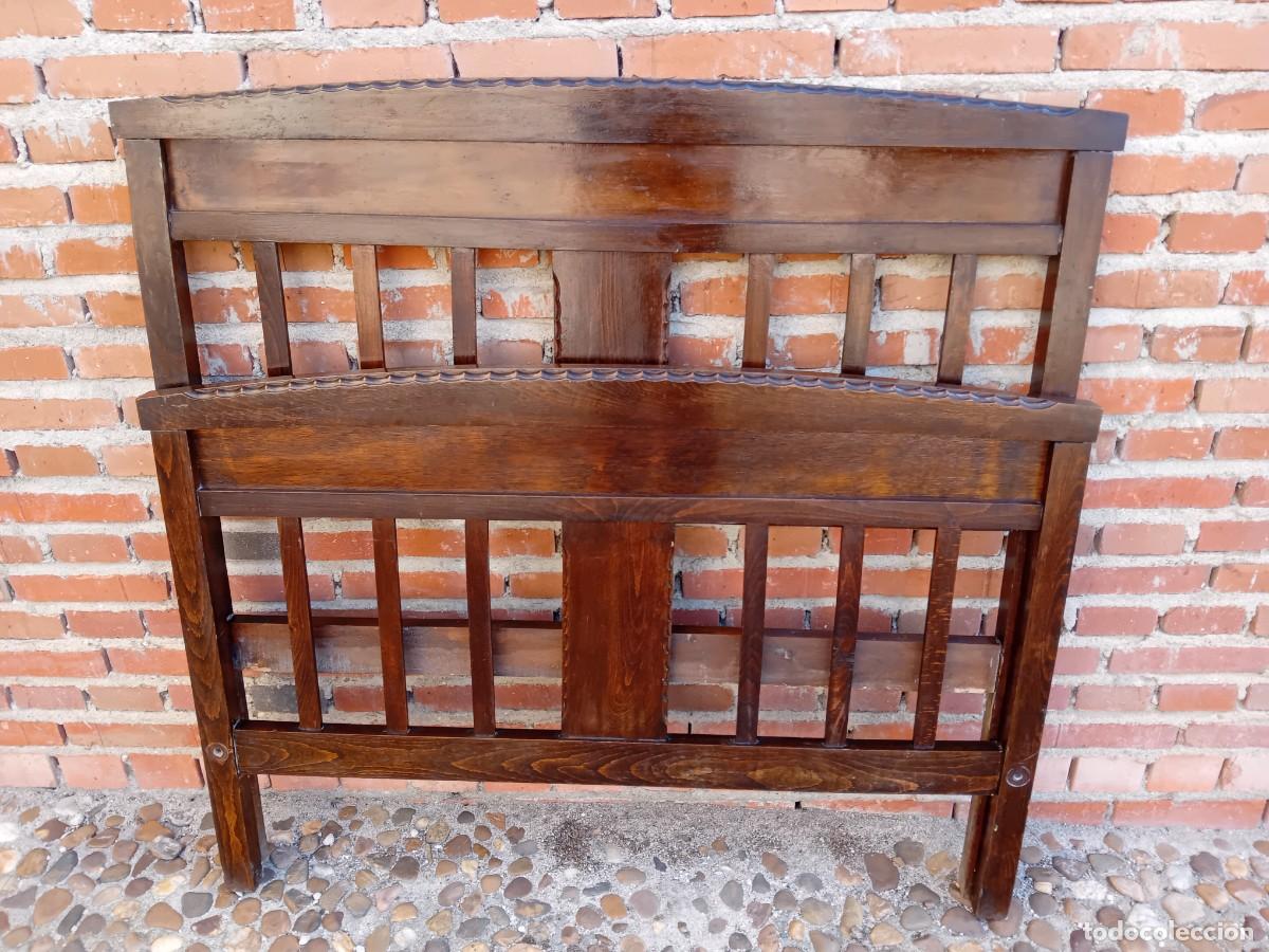 Antig&uuml;edades: Cabecero y piecero d&eacute;cada de los a&ntilde;os 30. - Foto 1