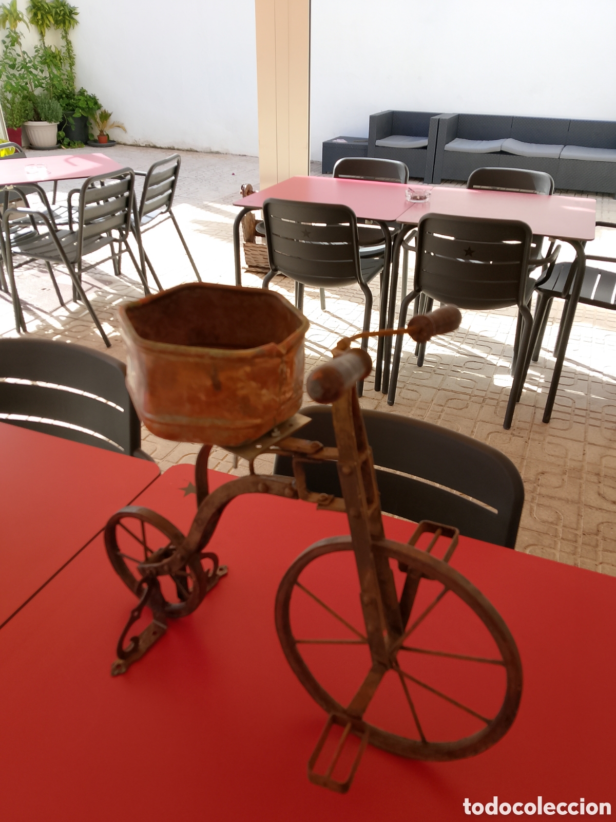 Antig&uuml;edades: Triciclo con jardinera - Foto 2