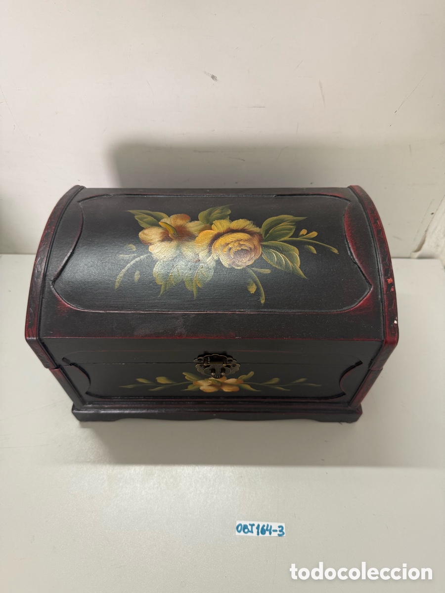 Antig&uuml;edades: Caja, ba&uacute;l de madera, pintada, mano - Foto 2