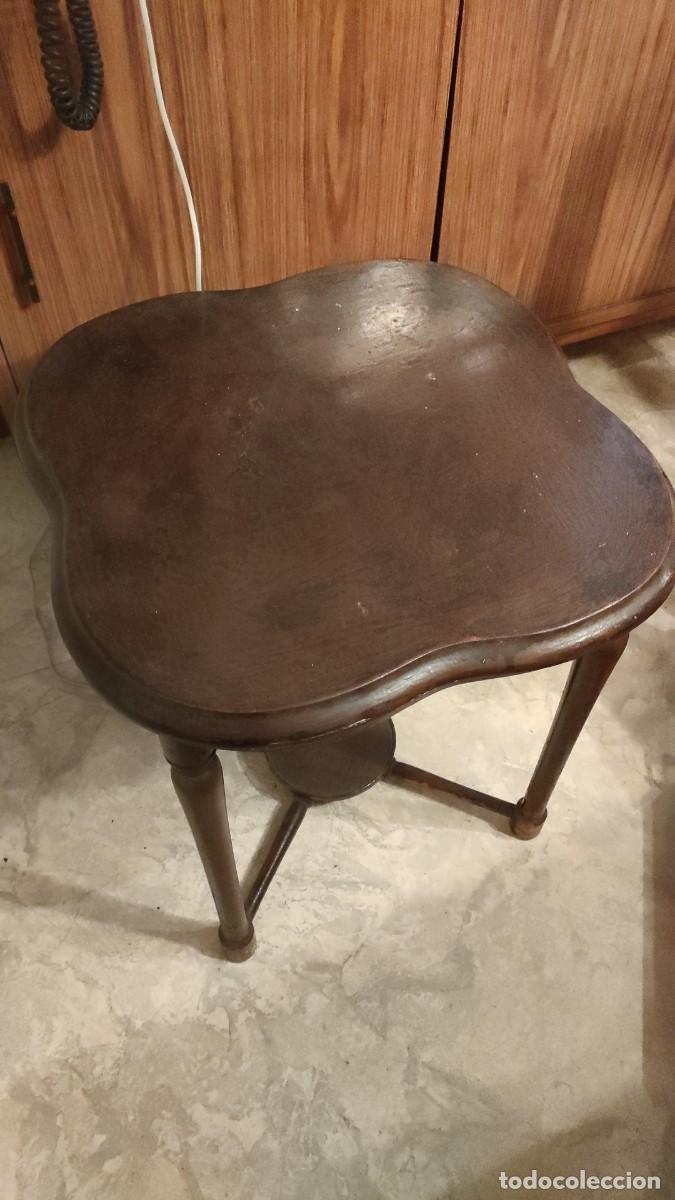Antig&uuml;edades: Mesita auxiliar madera maciza. - Foto 1
