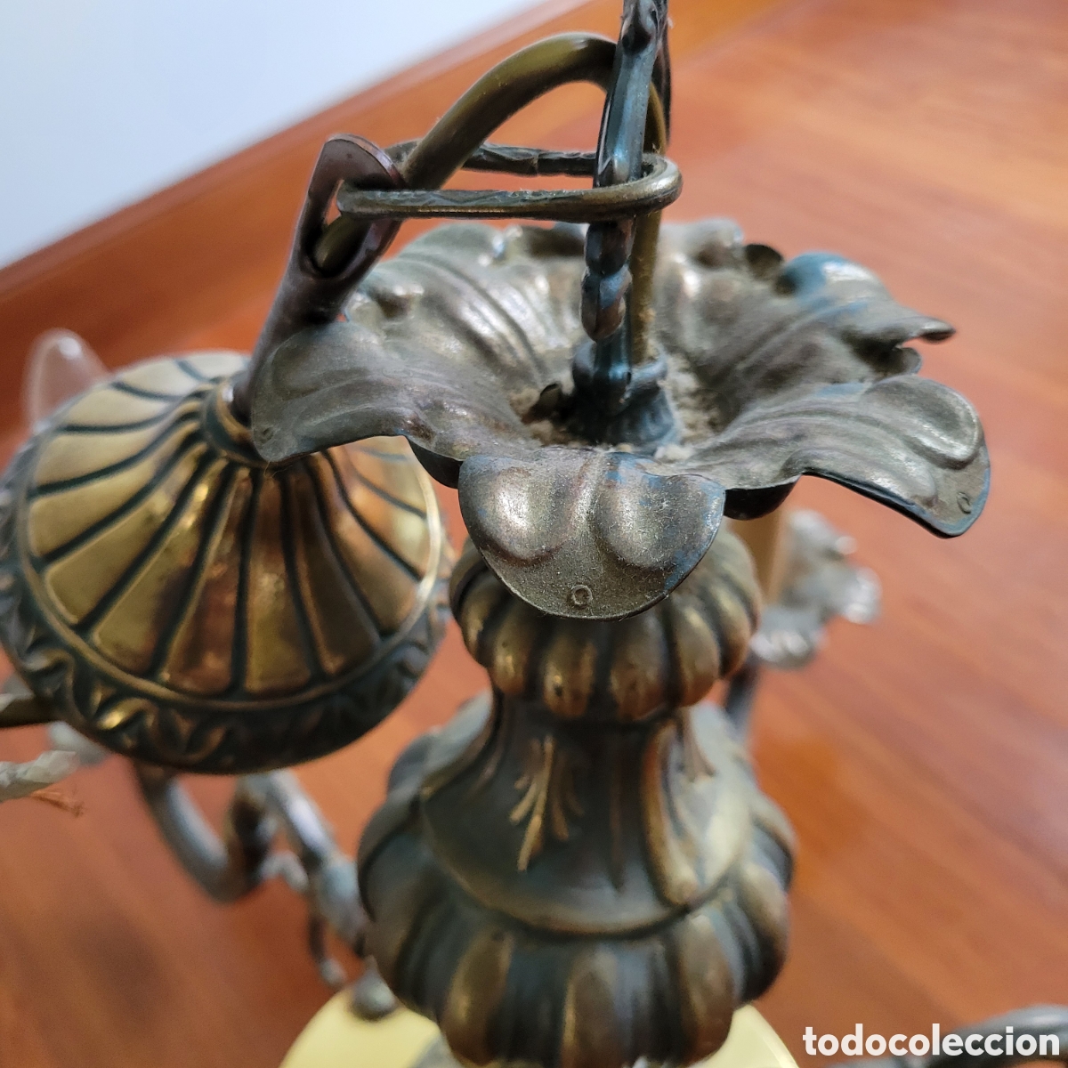 Antig&uuml;edades: L&aacute;mpara de bronce y lat&oacute;n vintage - Foto 2