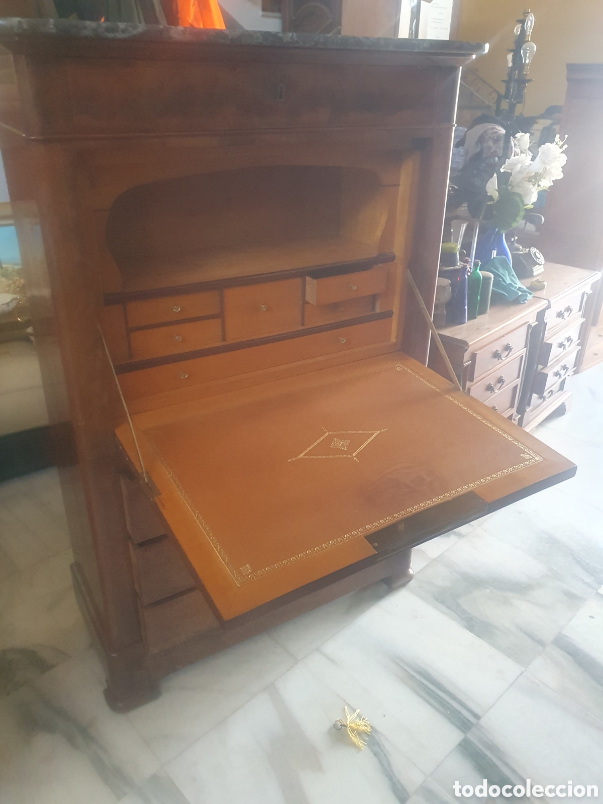 Antig&uuml;edades: Secreter Luis Felipe - Foto 9