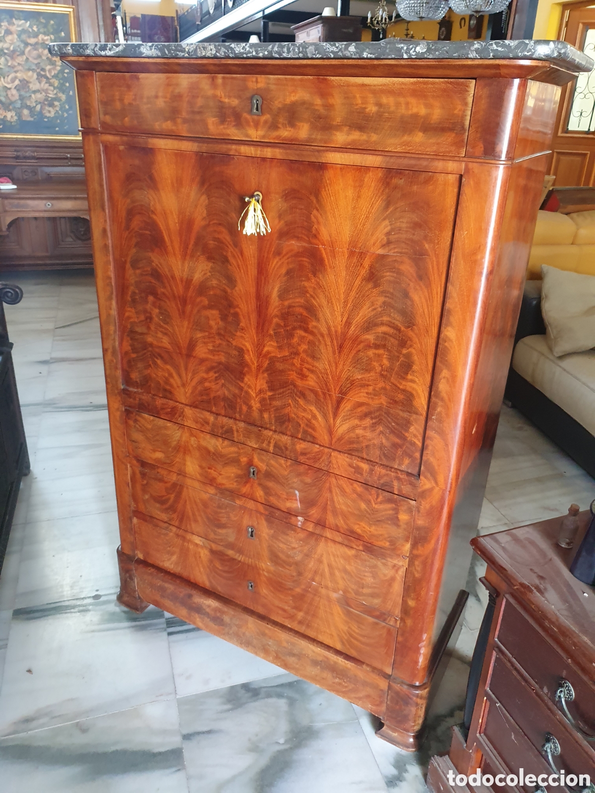 Antig&uuml;edades: Secreter Luis Felipe - Foto 1