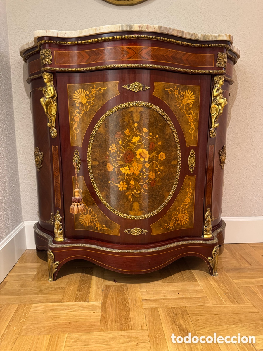 Antig&uuml;edades: Mueble antiguo estilo Luis XV - Foto 1