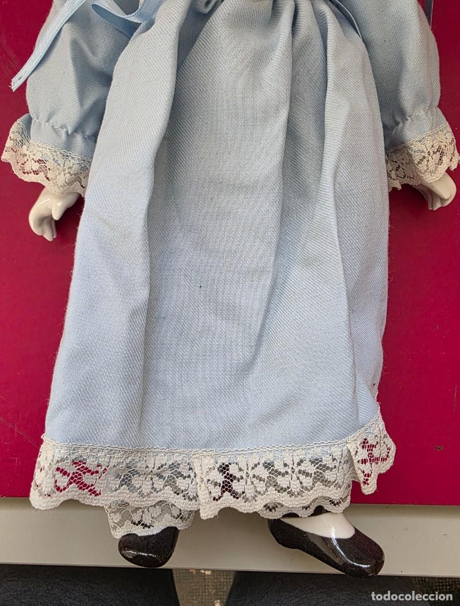 Antig&uuml;edades: Mu&ntilde;eca de porcelana de colecci&oacute;n - Foto 4