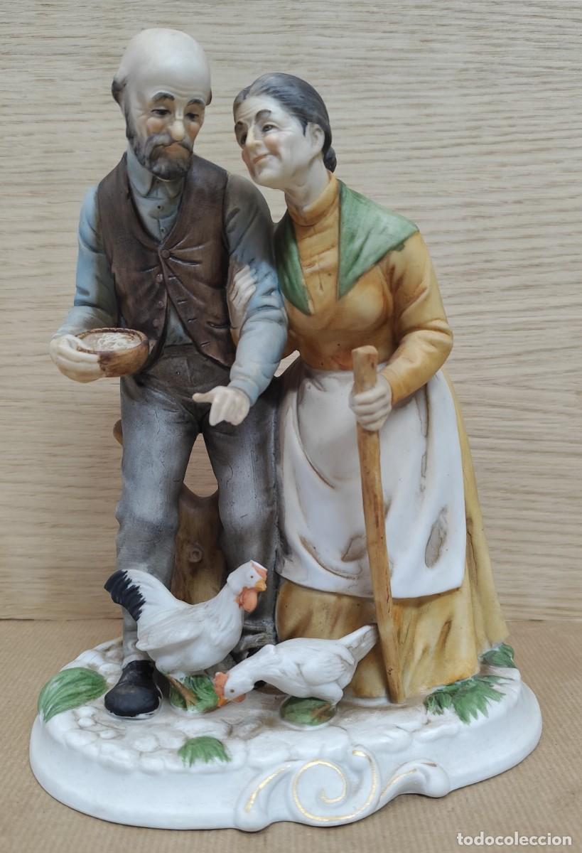 Antig&uuml;edades: Figura de porcelana biscuit - Foto 1