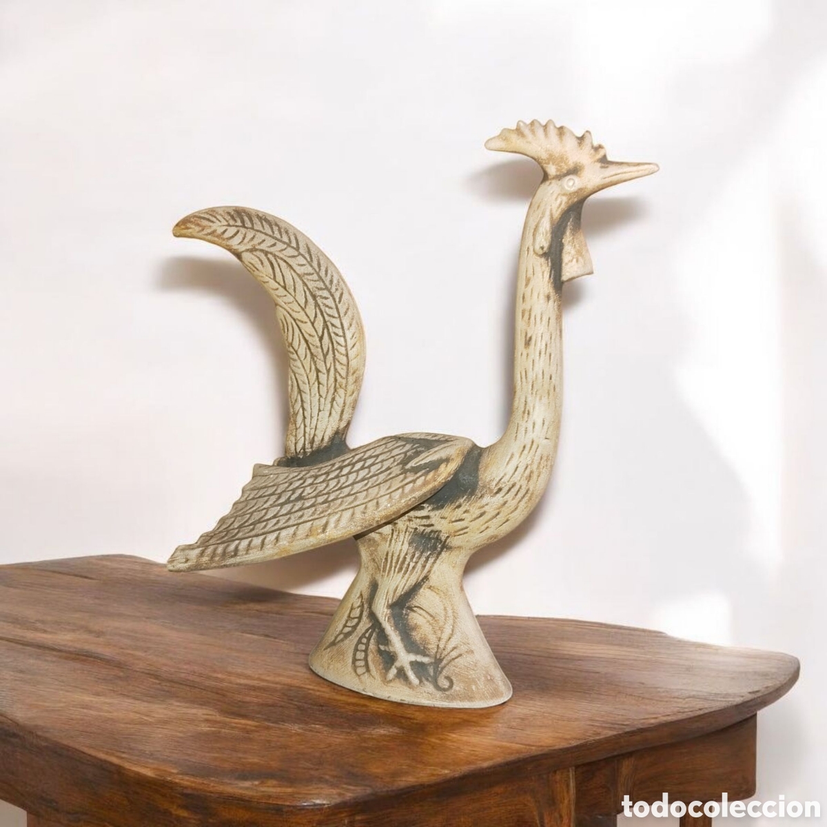 Antig&uuml;edades: Gallo de la Bas&iacute;lica de San Isidoro de Le&oacute;n.&nbsp; - Foto 2