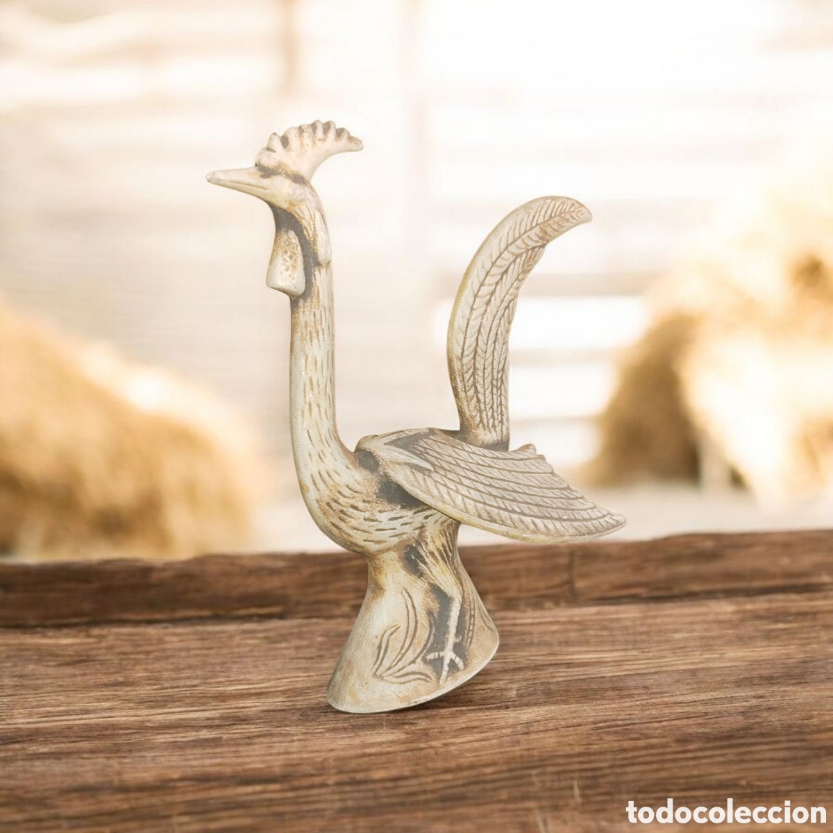 Antig&uuml;edades: Gallo de la Bas&iacute;lica de San Isidoro de Le&oacute;n.&nbsp; - Foto 1