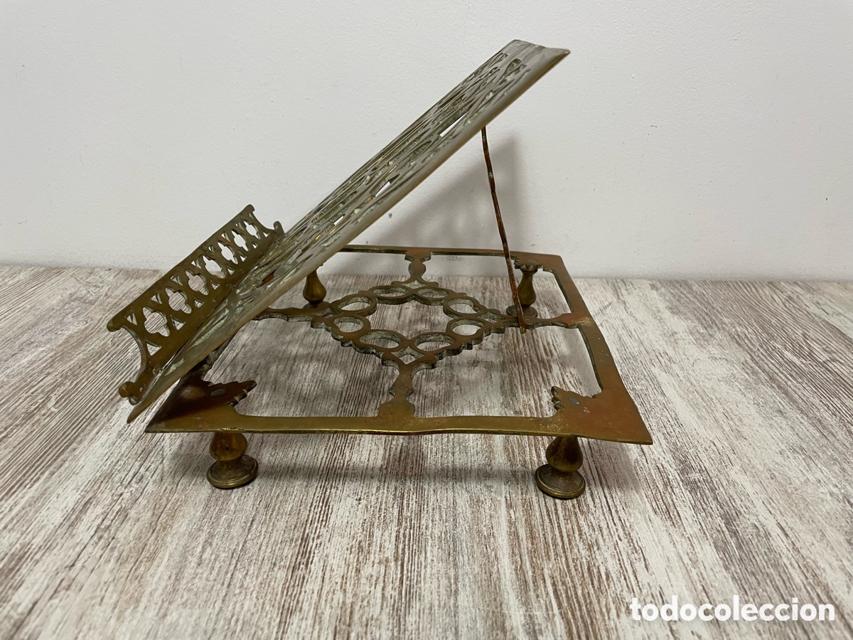 Antig&uuml;edades: ATRIL RELIGIOSO BRONCE - Foto 4