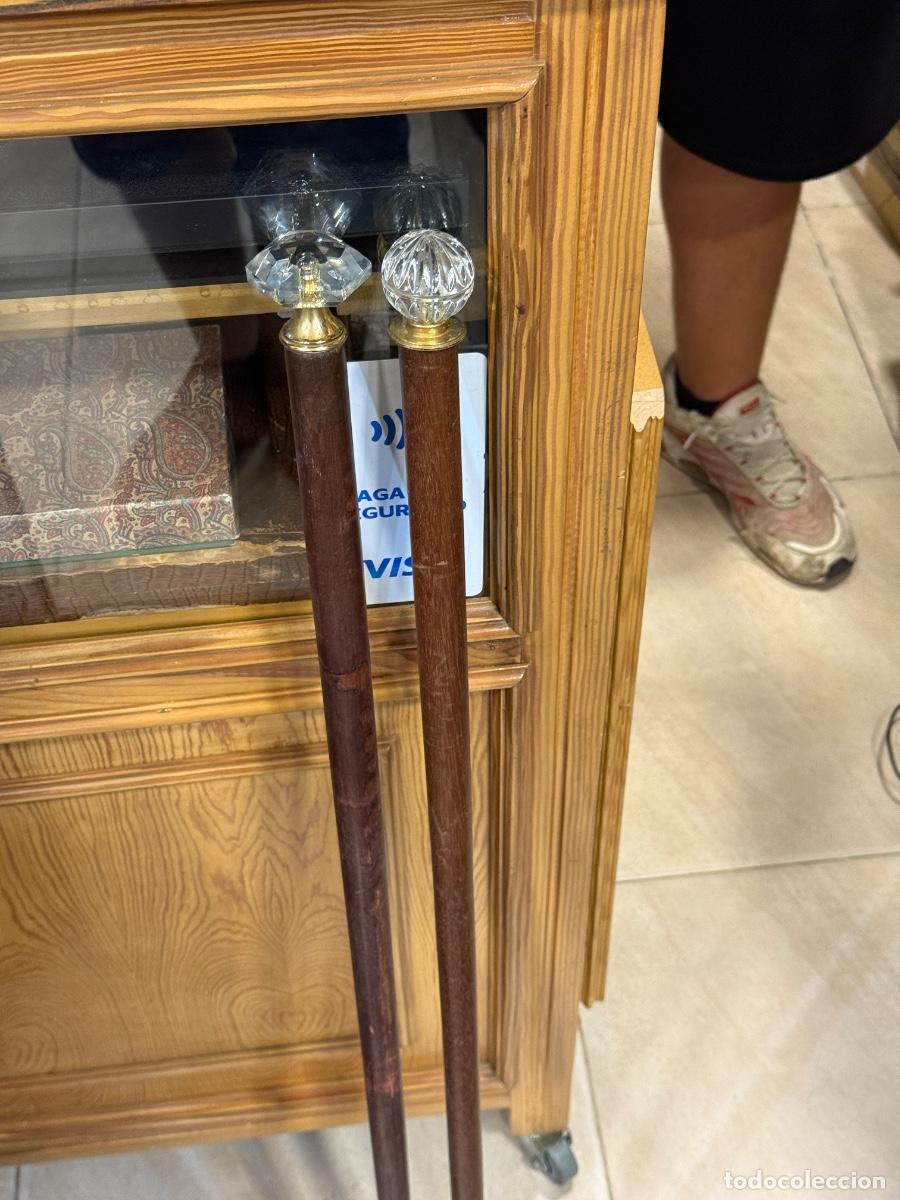 Antig&uuml;edades: Lote de 2 bastones antiguos - Foto 1