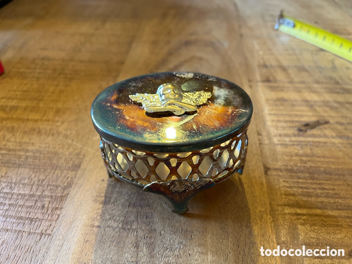 Antig&uuml;edades: Joyero met&aacute;lico calado - Foto 1