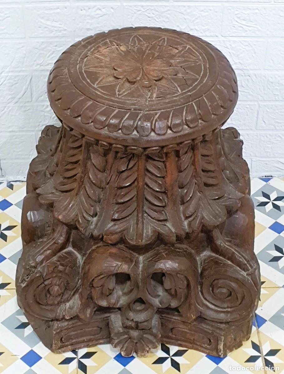 Antig&uuml;edades: Pedestal tallado en madera de una pieza - Foto 1