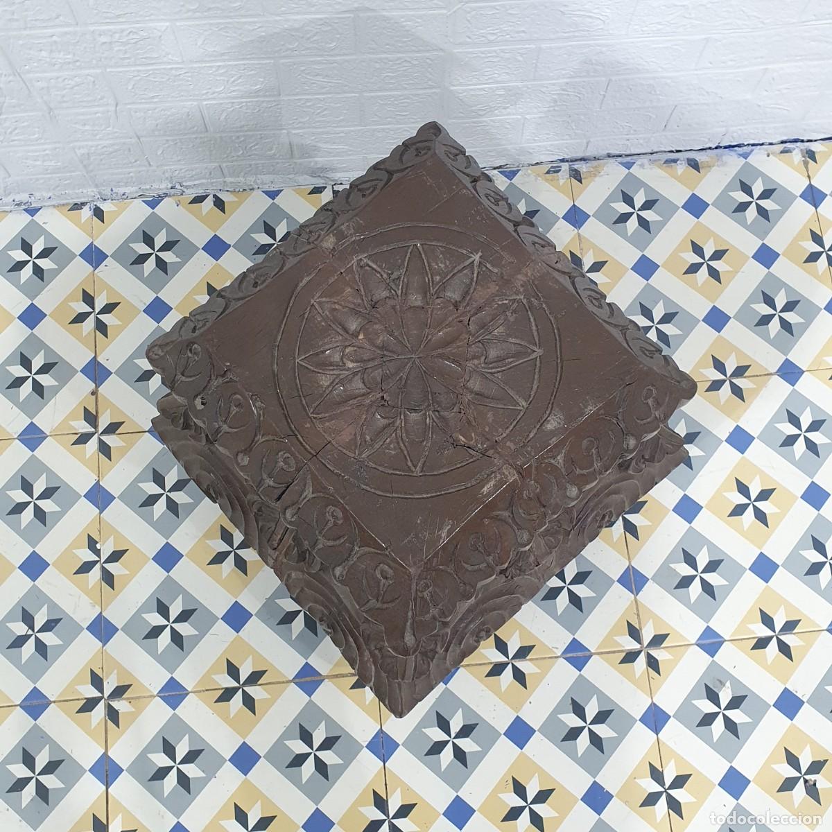 Antig&uuml;edades: Pedestal tallado en madera de una pieza - Foto 4