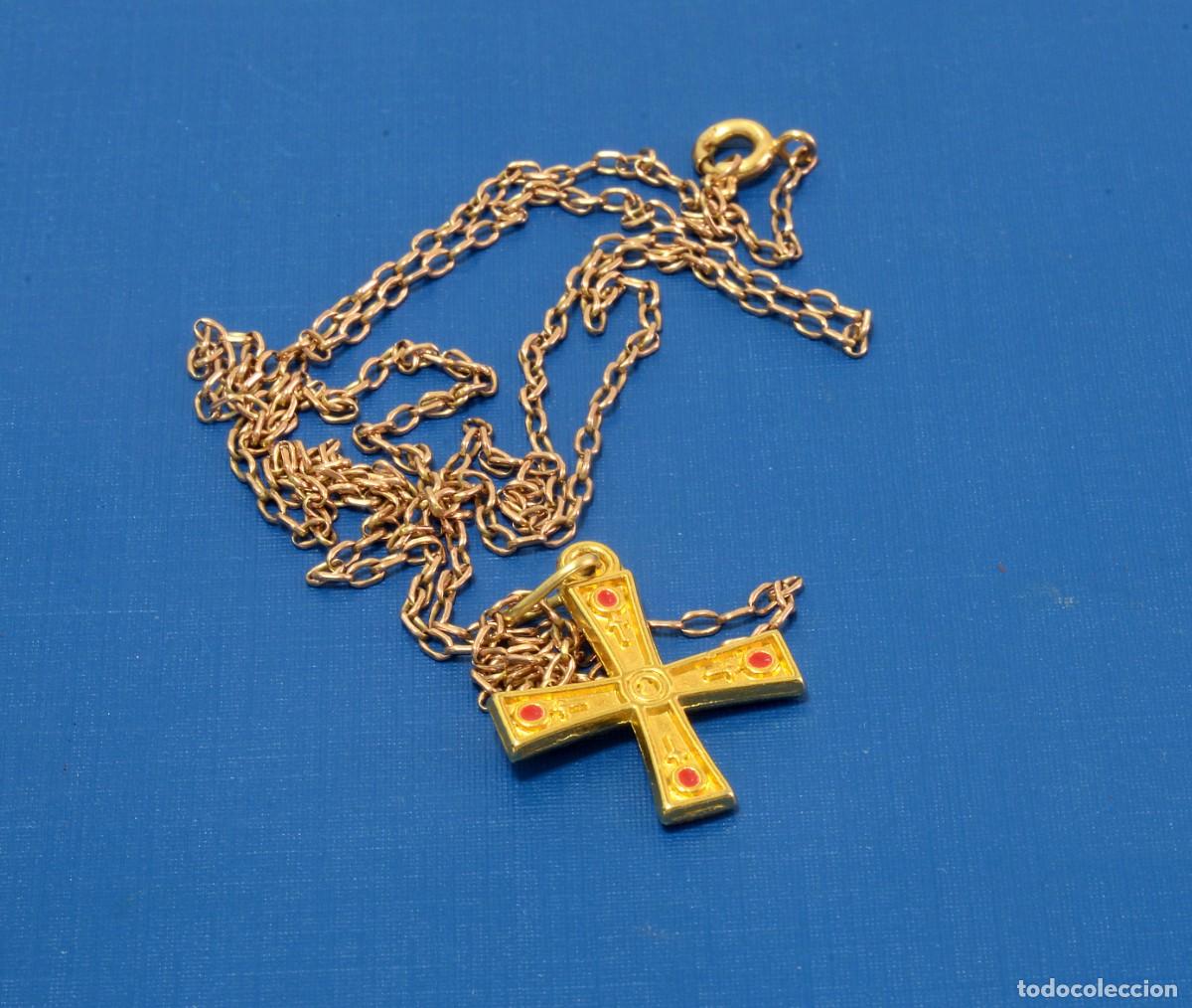 Antig&uuml;edades: COLLAR CON MIN&Uacute;SCULA CRUZ DORADA - Foto 1