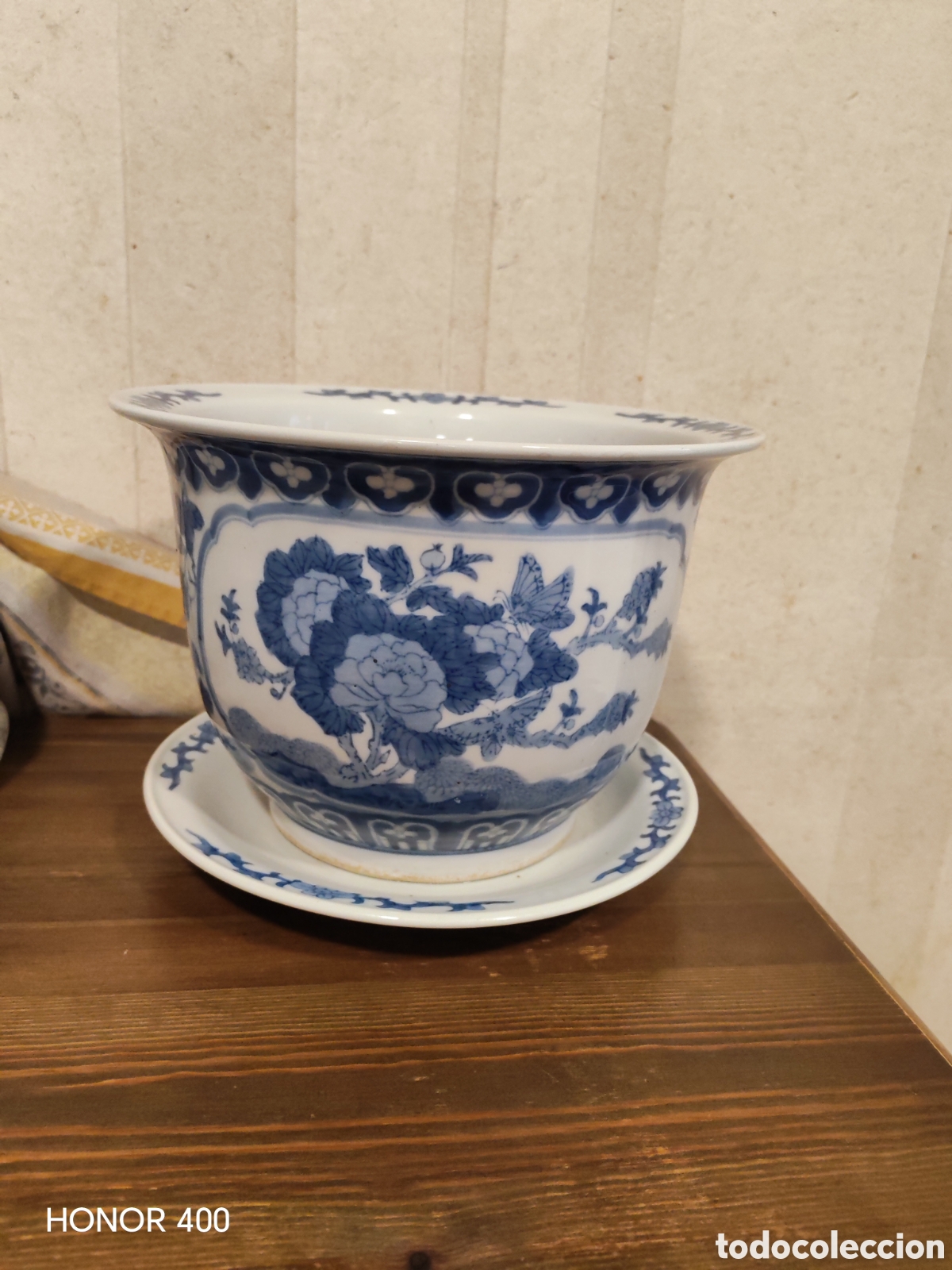 Antig&uuml;edades: Macetero antiguo con plato - Foto 2