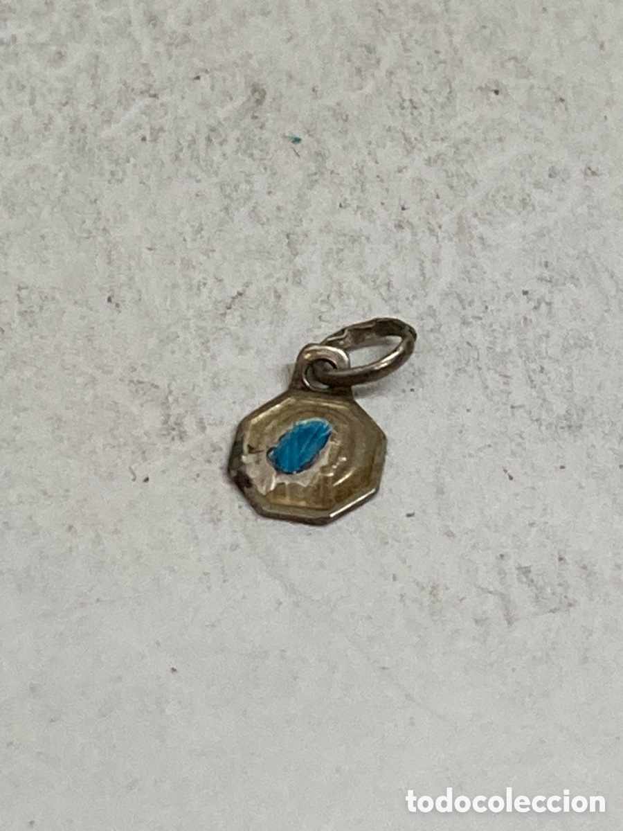 Antig&uuml;edades: Medalla de plata religiosa C411 - Foto 2