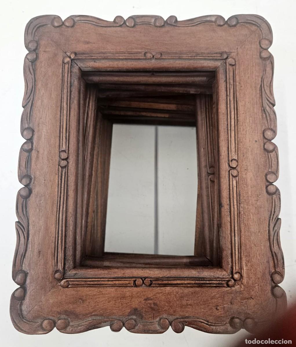 Antig&uuml;edades: Marco madera caoba labrada a mano. - Foto 5