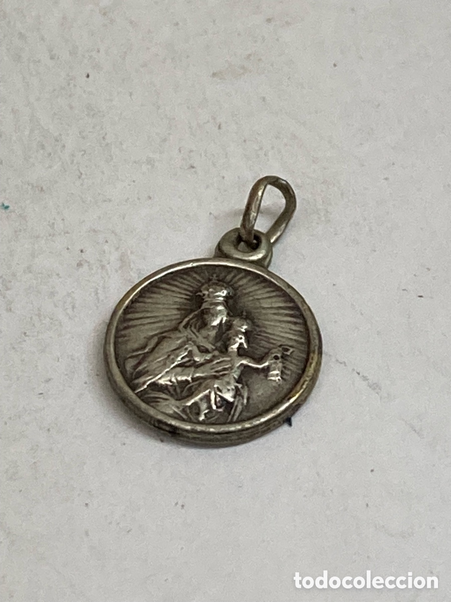 Antig&uuml;edades: Medalla de plata religiosa C411 - Foto 2