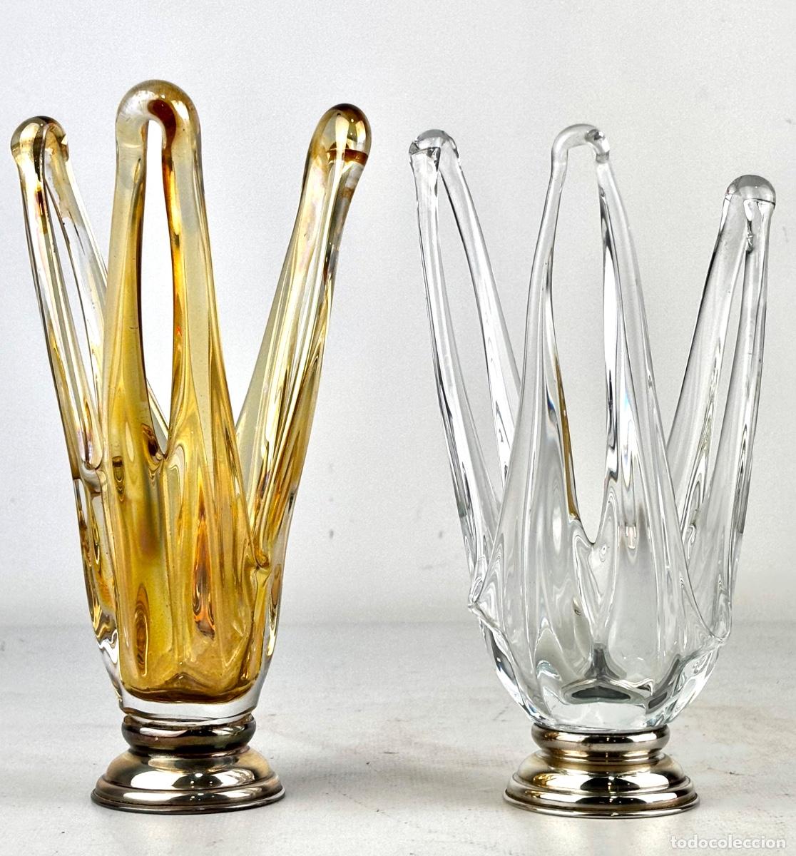Antig&uuml;edades: PAREJA JARRONES DE CRISTAL DE MURANO Y BASE PLATA - Foto 1