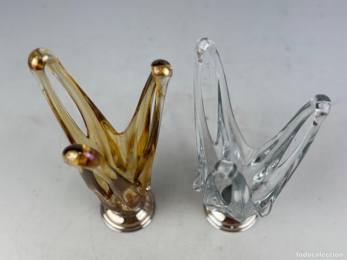 Antig&uuml;edades: PAREJA JARRONES DE CRISTAL DE MURANO Y BASE PLATA - Foto 2
