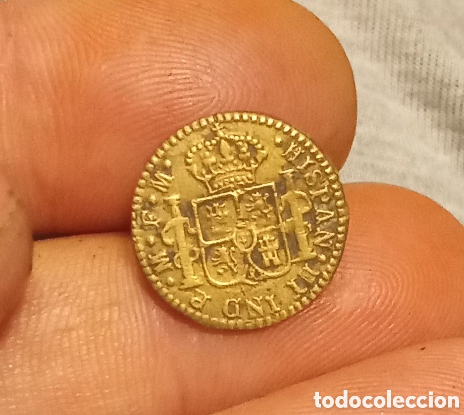 Antig&uuml;edades: BOT&Oacute;N MILITAR ANTIGUO EN PERFECTO ESTADO