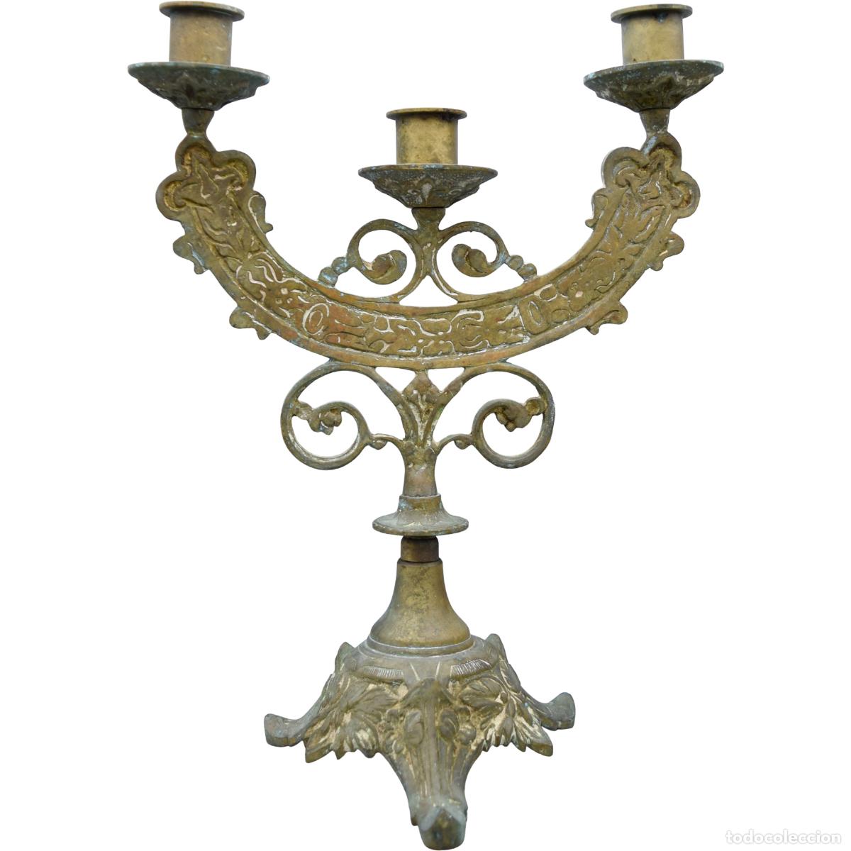 Antig&uuml;edades: Candelabro de bronce - Foto 1