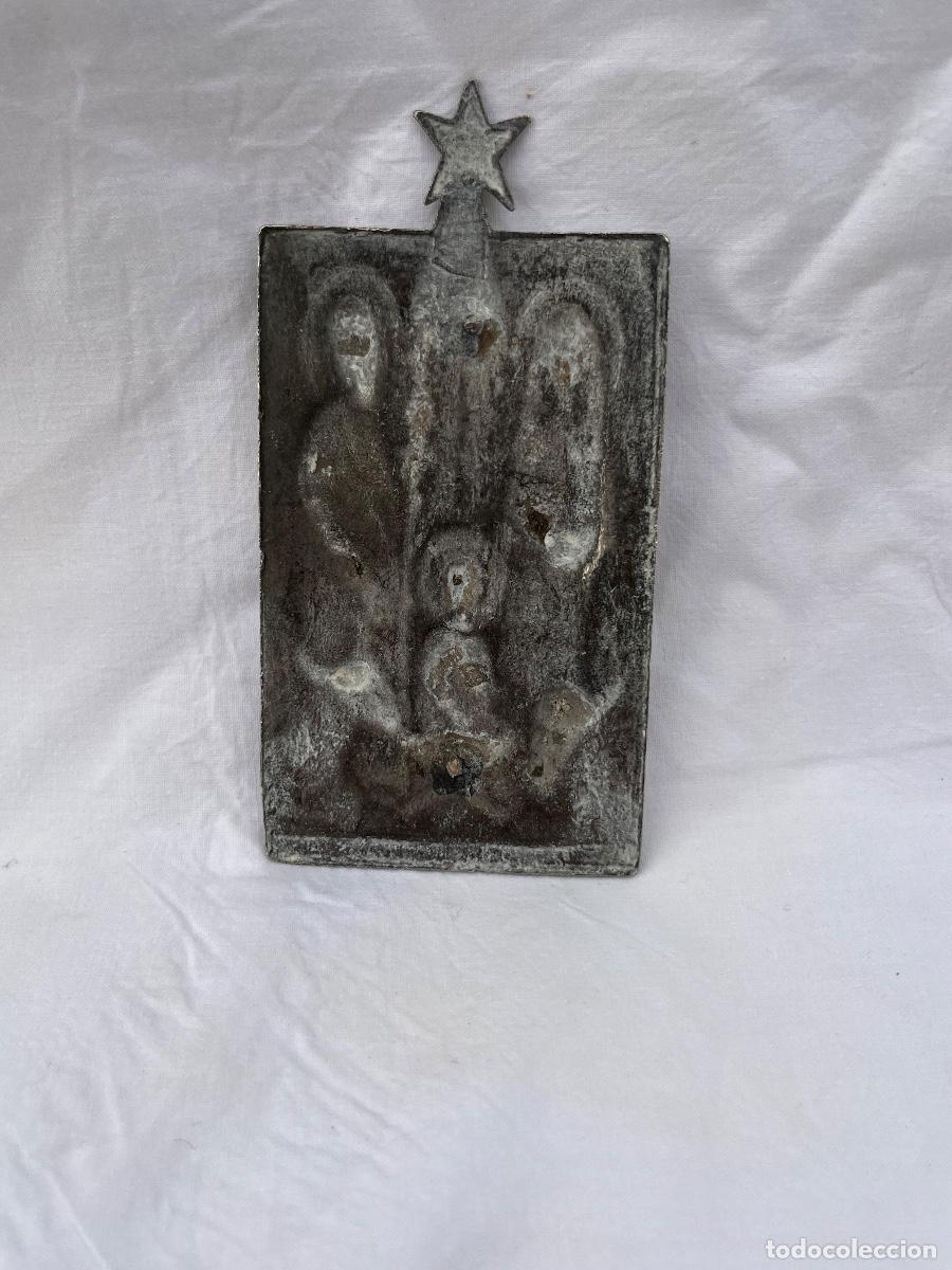 Antig&uuml;edades: Pesebre, bajo relieve, autor: Capdevila( firmado) - Foto 4