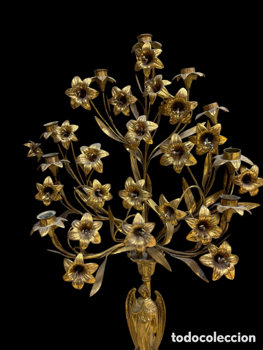 Antig&uuml;edades: Pareja de candelabros de bronce - Foto 3