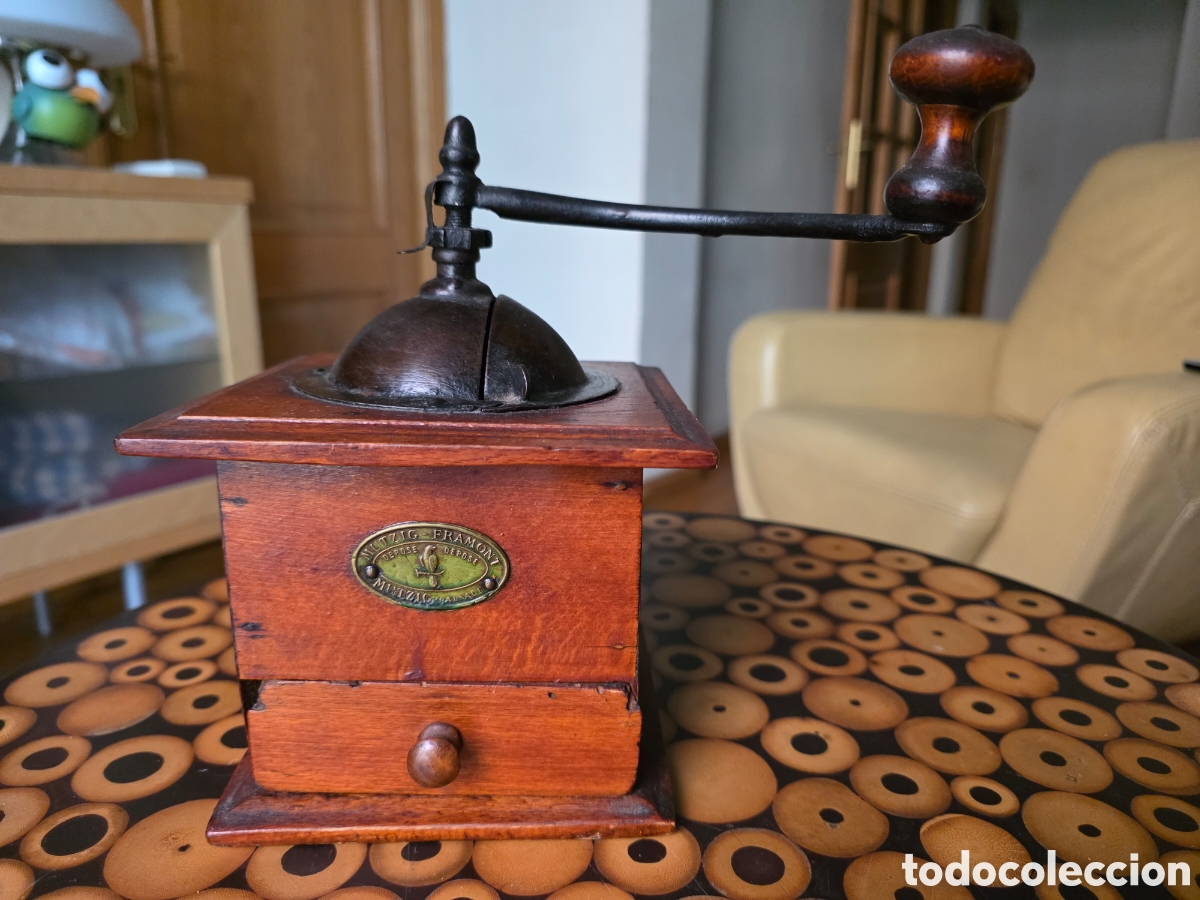 Antiques: Molinillo MUTZIG-FRAMONT