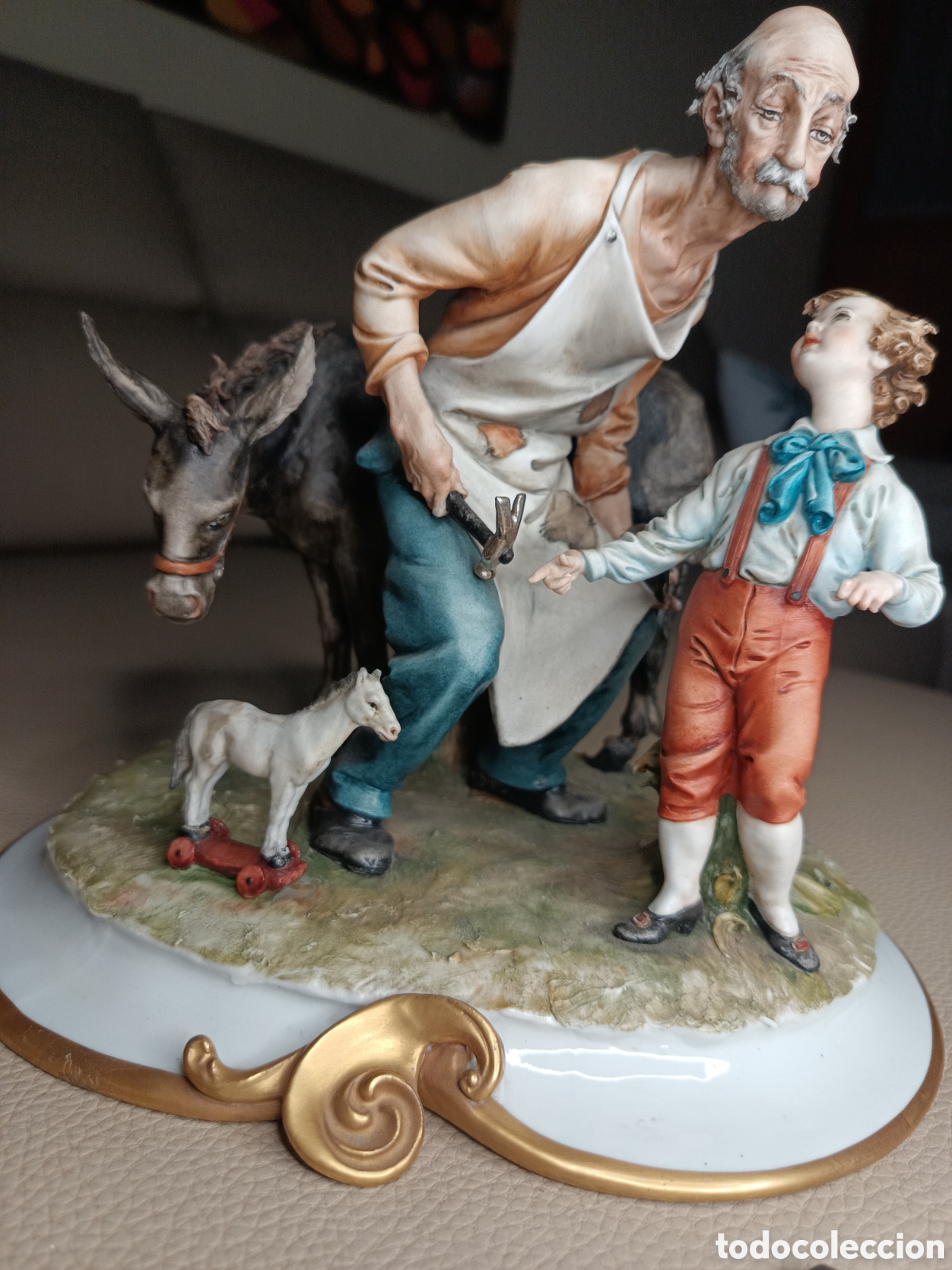Antig&uuml;edades: Capodimonte herrero con ni&ntilde;o con juguete - Foto 1