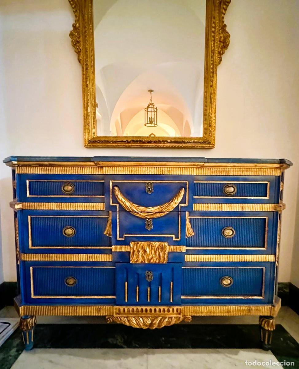 Antig&uuml;edades: C&oacute;moda con espejo cornucopia - Foto 1
