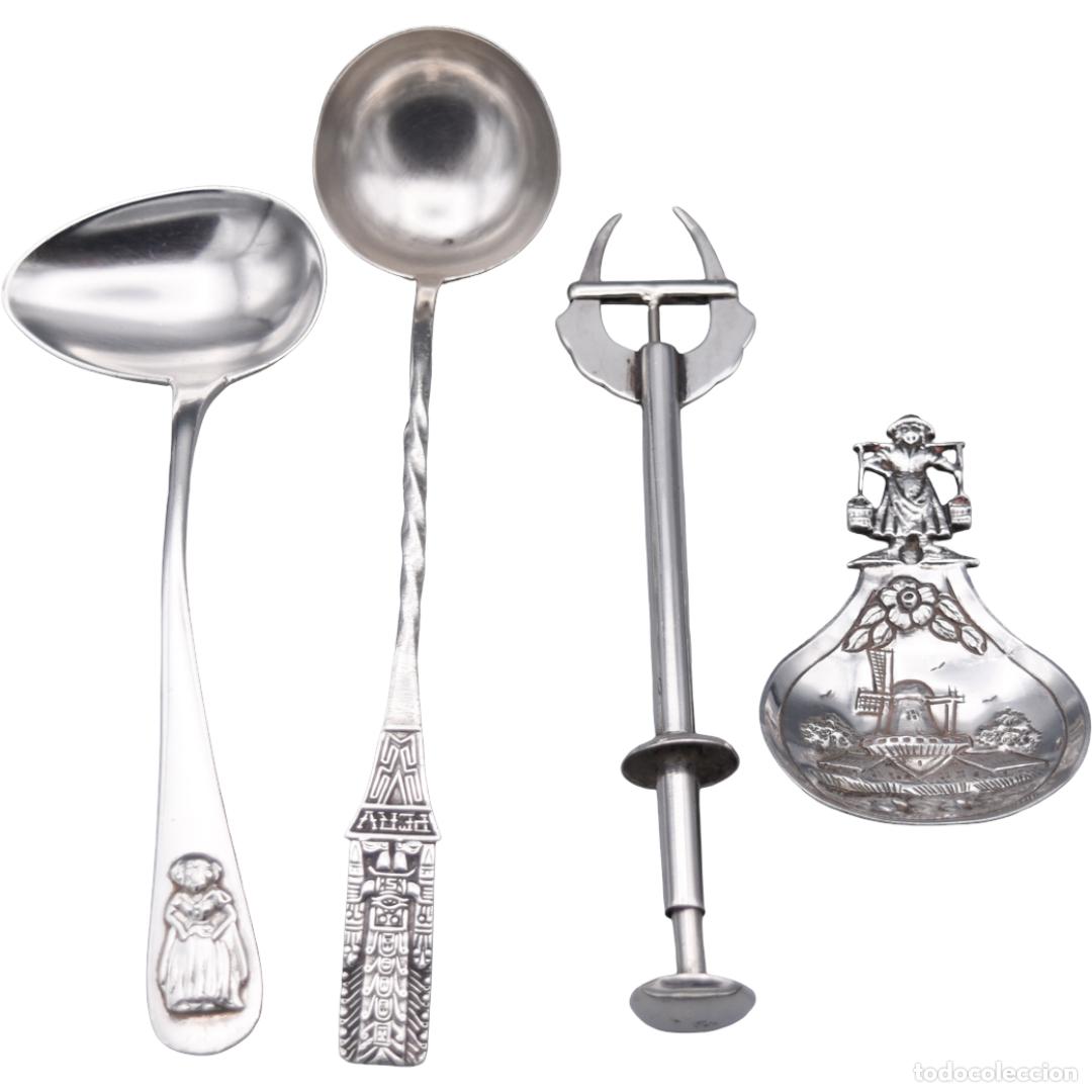 Antig&uuml;edades: Plata - Servicio de mesa - Cucharas y pincho - Foto 1