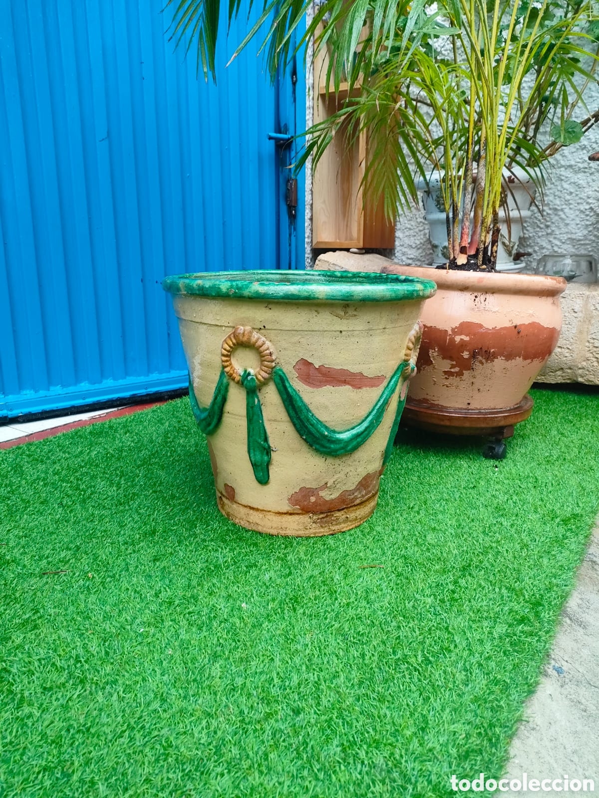 Antig&uuml;edades: Maceta malague&ntilde;a vintage - Foto 1