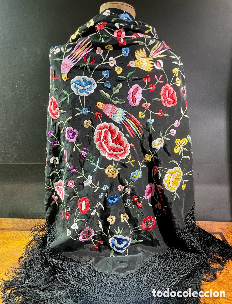 Antig&uuml;edades: Mant&oacute;n con Flores y P&aacute;jaros - Foto 2